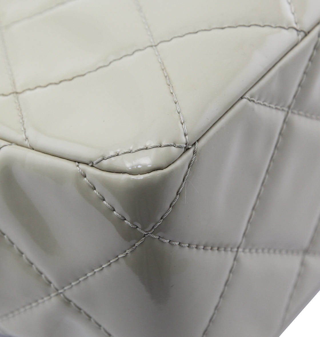 Chanel Off-White Zipped Shoulder Bag-Chanel-THE CLOSET