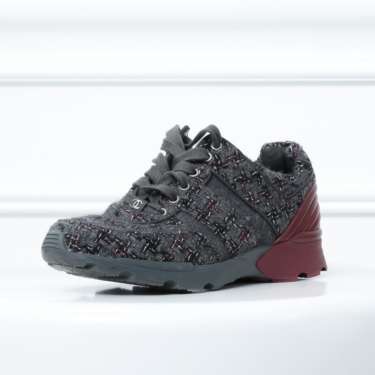 Chanel Grey -Red Tweed Sneakers 39