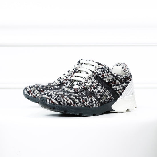 Chanel White Tweed Gray Sneakers 39