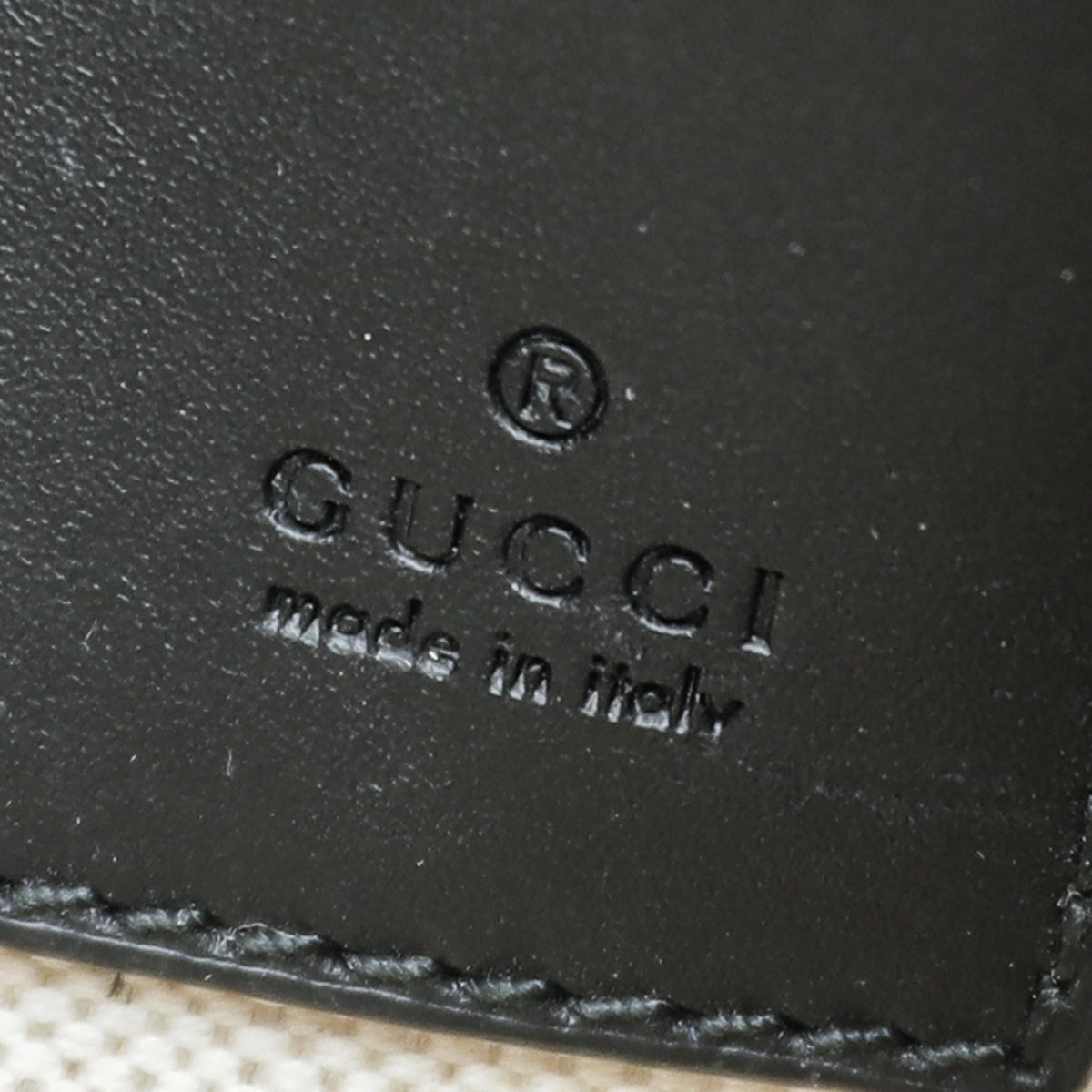 Gucci Bicolor GG Supreme Bestiary Bee Pouch-Gucci-THE CLOSET