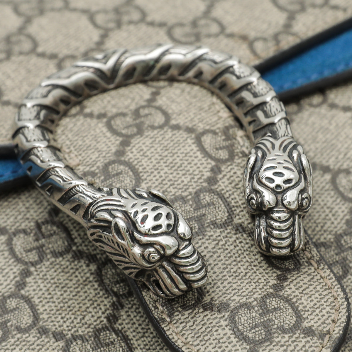 Gucci Bicolor GG Supreme Dionysus Medium Bag-Gucci-THE CLOSET