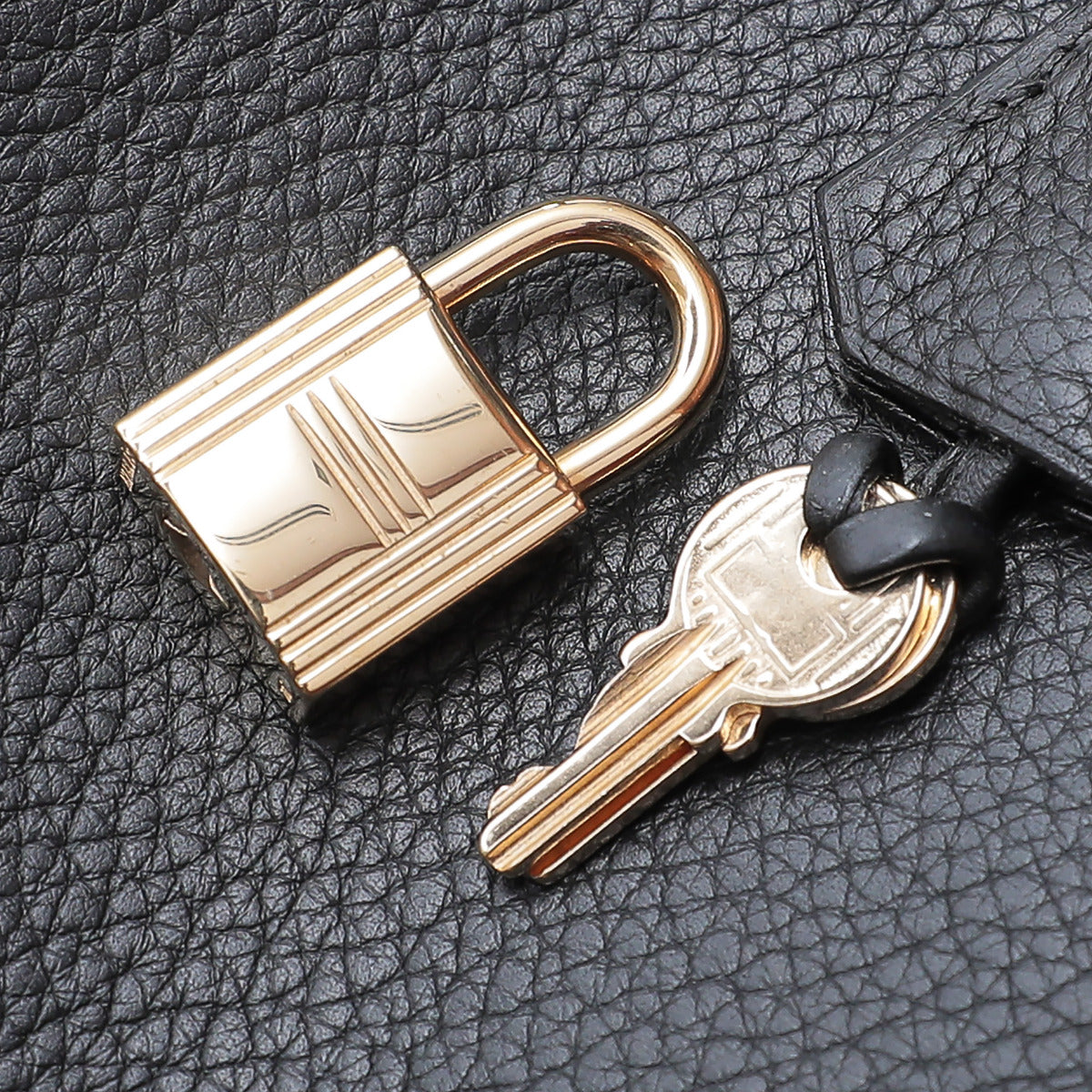 Hermes Noir Retourne Kelly 35 w- Hermes Scarf-Hermes-THE CLOSET