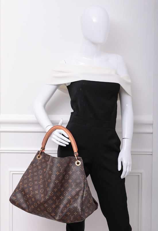 Artsy leather handbag Louis Vuitton Brown in Leather - 31643253