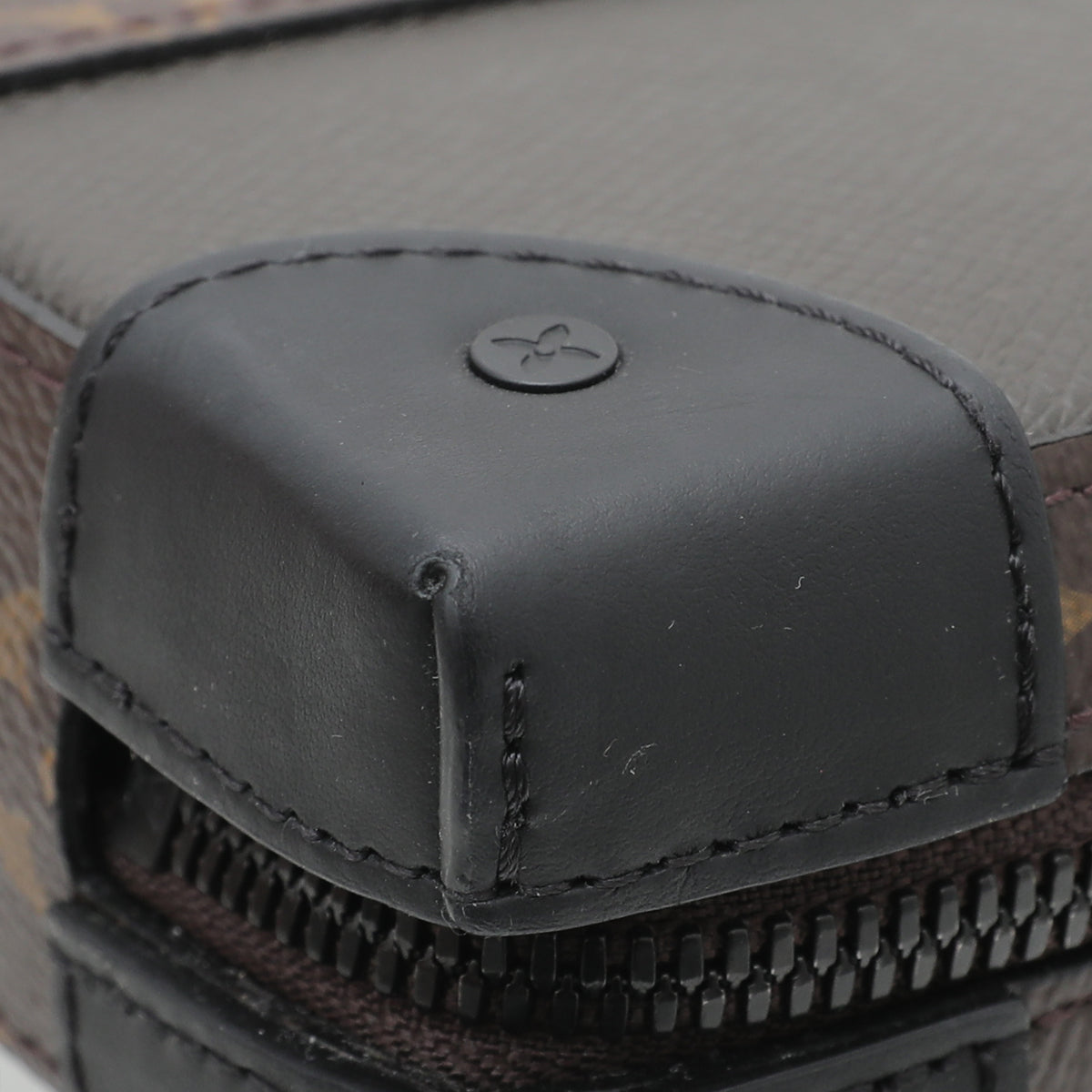 Louis Vuitton Monogram Dark Brown Automne Hiver Taiga Trunk Wallet-Louis Vuitton-THE CLOSET