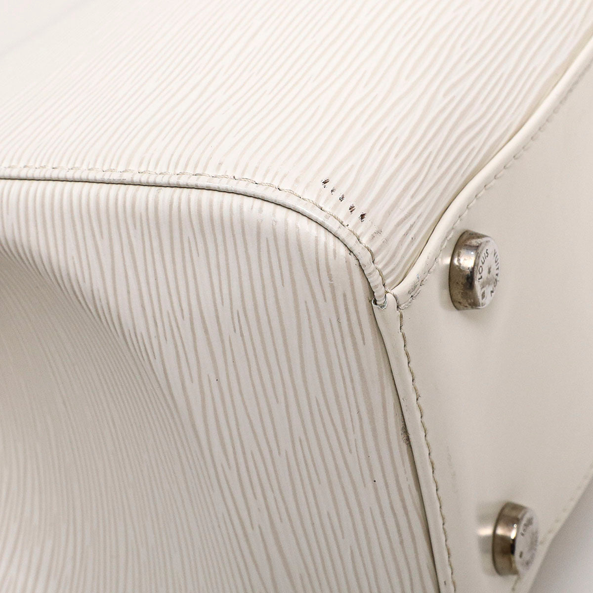 Louis Vuitton White Epi Brea GM Leather ref.122047 - Joli Closet
