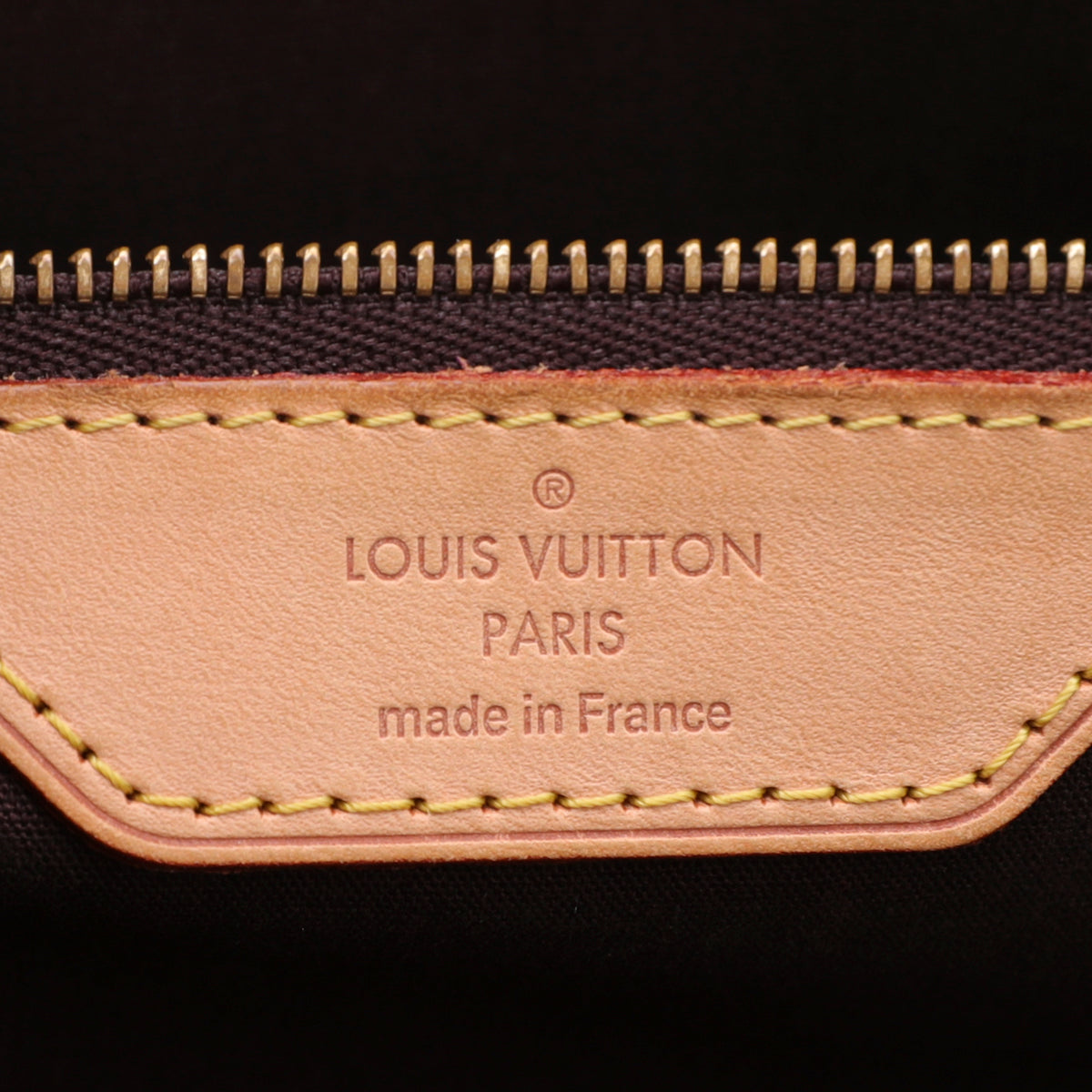 AUTHENTIC Louis Vuitton Brea Vernis Amarante MM PREOWNED (WBA264) – Jj's  Closet, LLC
