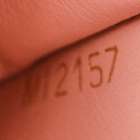 Louis Vuitton® Capucines Compact Wallet Rose Jasmine. Size in 2023