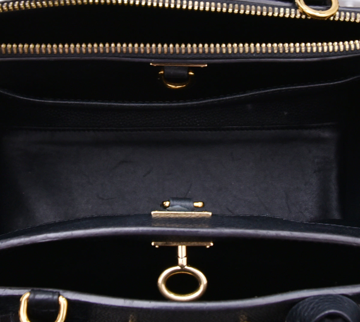 Louis Vuitton City Steamer Black Leather ref.799901 - Joli Closet