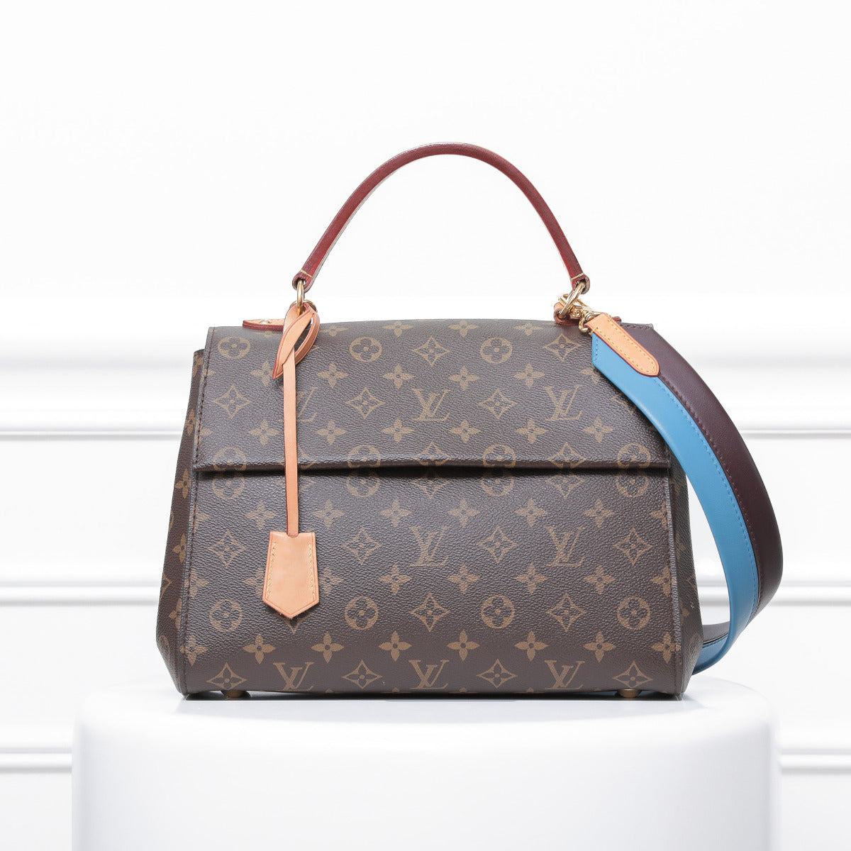 Louis Vuitton Brown Cluny MM-Louis Vuitton-THE CLOSET