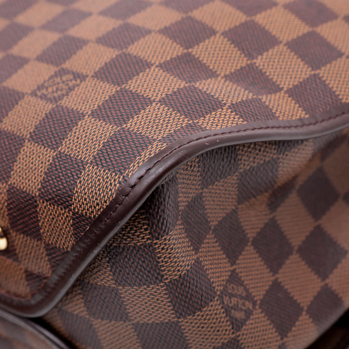 Duomo vinyl handbag Louis Vuitton Brown in Vinyl - 35105550
