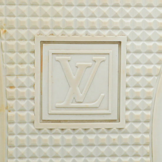 Louis Vuitton White Monogram Frontrow Logo Sneakers 37.5