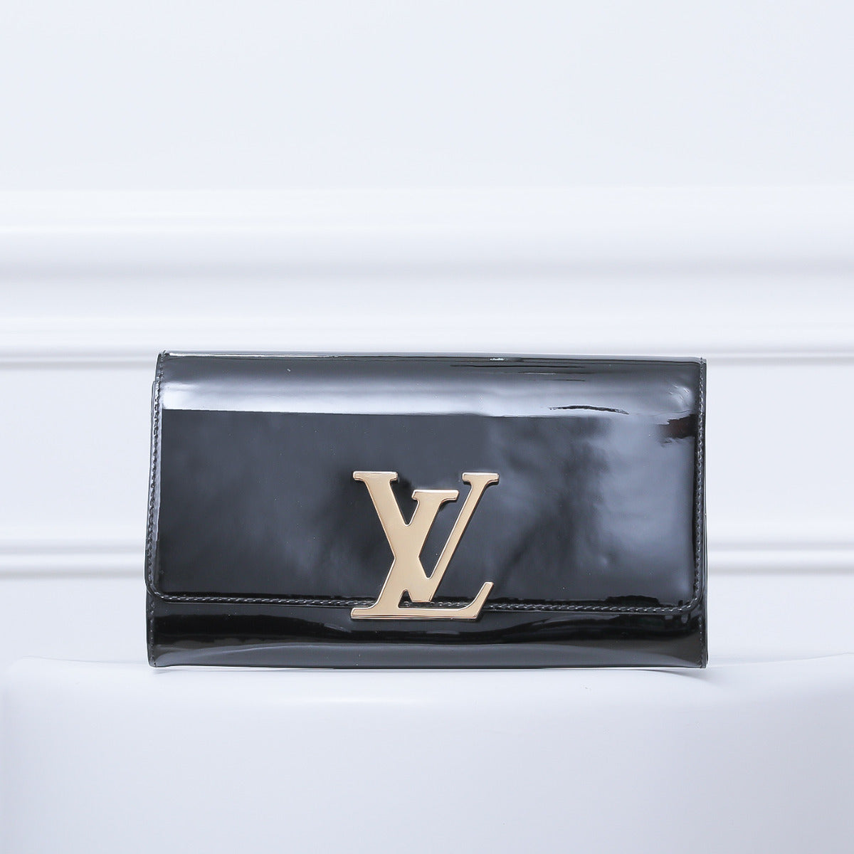 Louis Vuitton Noir Louise Vernis Clutch-Louis Vuitton-THE CLOSET