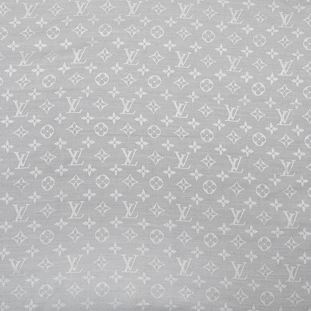 Louis Vuitton Monogram Shawl Pearl Grey (M70804)