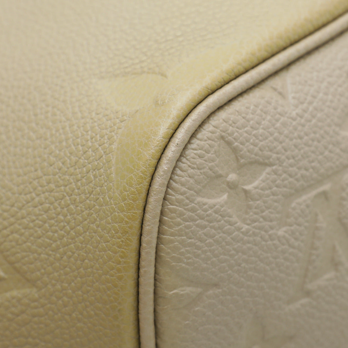 Louis Vuitton Tourterelle Empreinte Monogram Giant Neverfull Pochette MM/GM  816l For Sale at 1stDibs