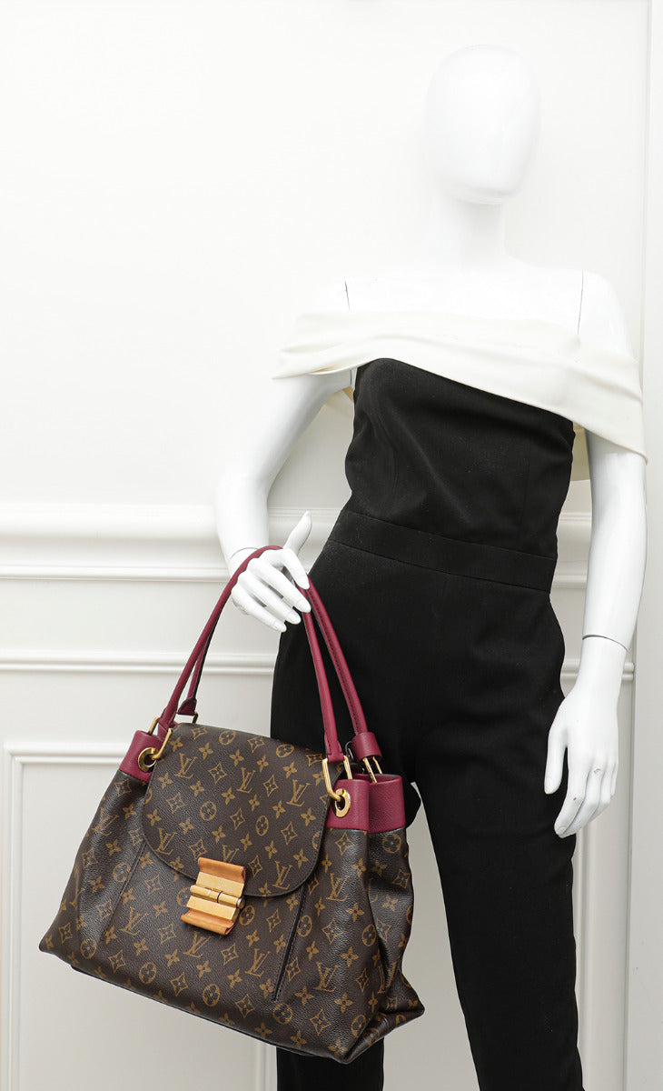 Color - Louis Vuitton Olympe handbag in brown monogram canvas and