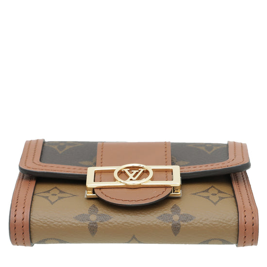 Shop Louis Vuitton MONOGRAM Dauphine Compact Wallet (M68725) by  Sincerity_m639