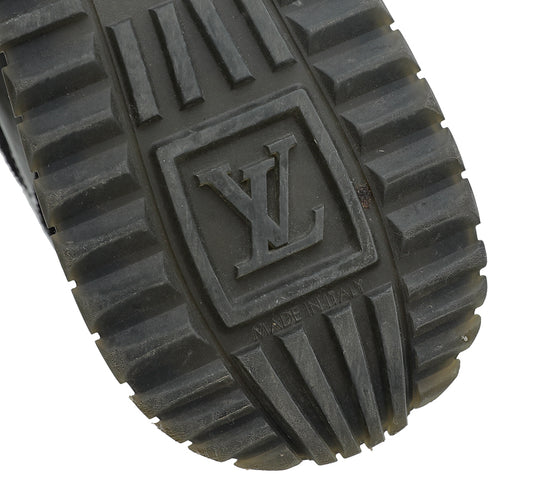 Louis Vuitton Bicolor Monogram Run Away Trainer Sneaker 39.5