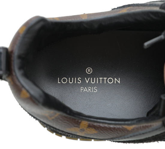 Louis Vuitton Bicolor Monogram Run Away Trainer Sneaker 39.5