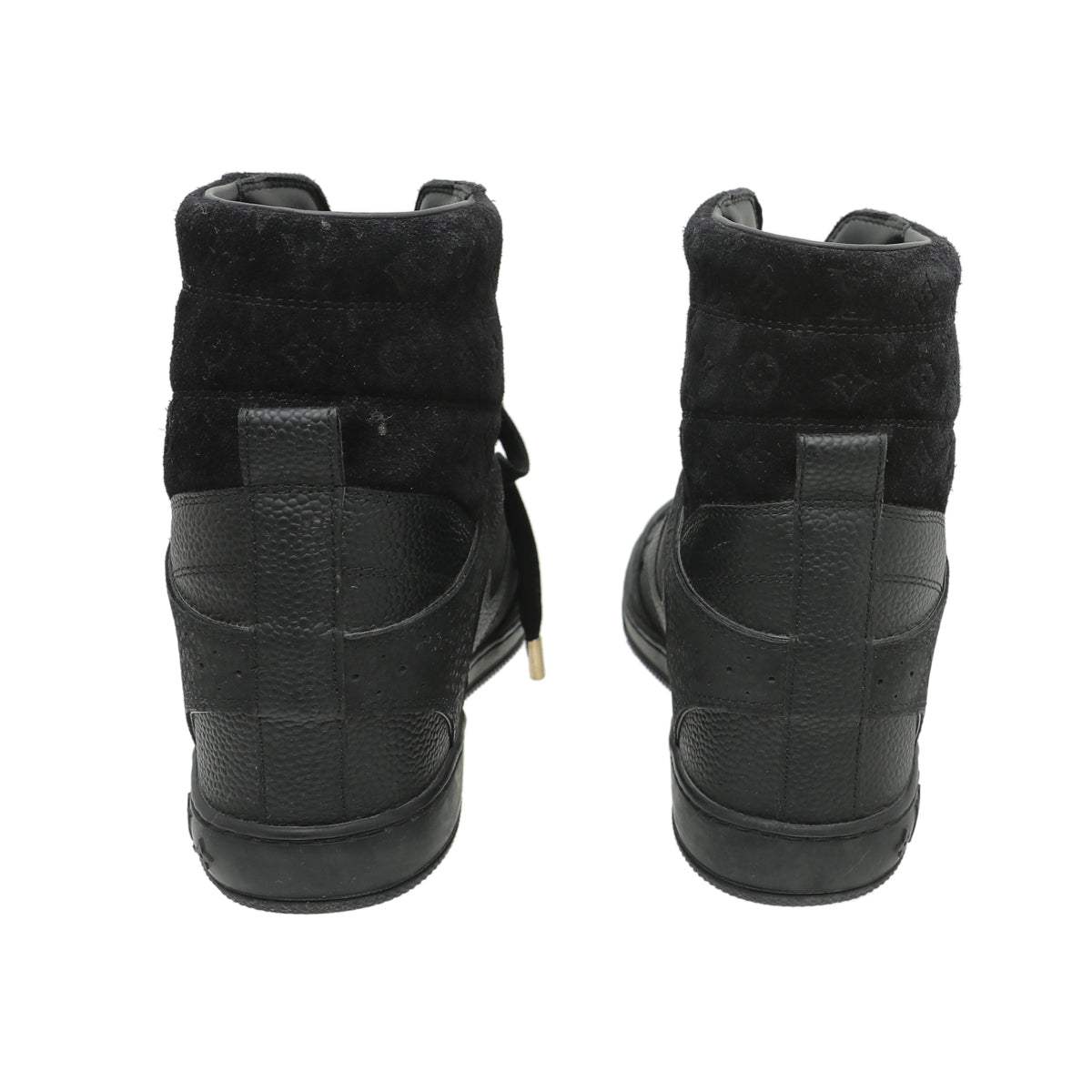 Louis Vuitton Sneakers Black Lambskin ref.972049 - Joli Closet