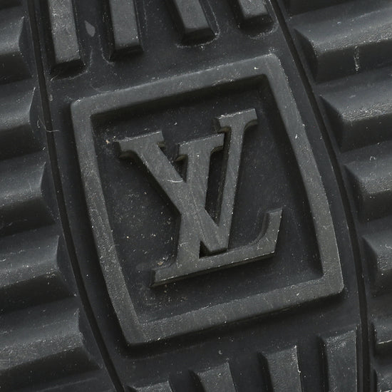 Louis Vuitton Bicolor Run Away Trainer Sneaker 37.5