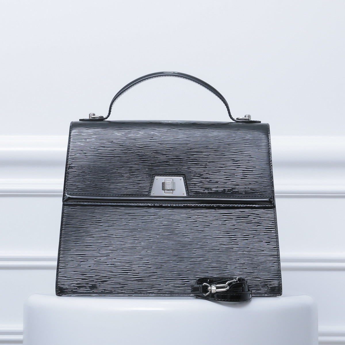 Louis Vuitton Noir Sevigne Electric GM-Louis Vuitton-THE CLOSET