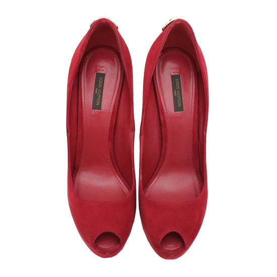 Heels Louis Vuitton Red size 39.5 EU in Suede - 23327785
