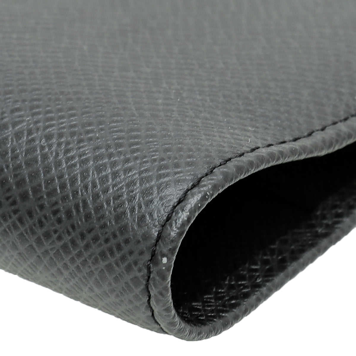 Louis Vuitton Black Taiga Small Ring Agenda Cover-Louis Vuitton-THE CLOSET