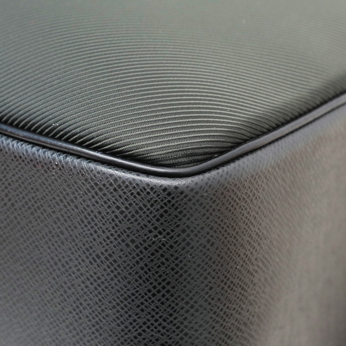 Louis Vuitton Bicolor Taimyr Taiga Grizzli Messenger Bag-Louis Vuitton-THE CLOSET