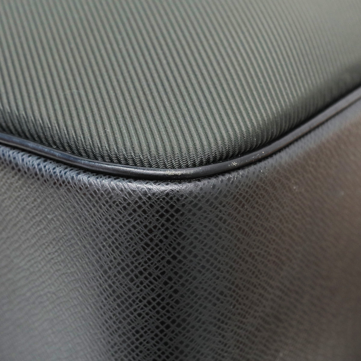 Louis Vuitton Bicolor Taimyr Taiga Grizzli Messenger Bag-Louis Vuitton-THE CLOSET