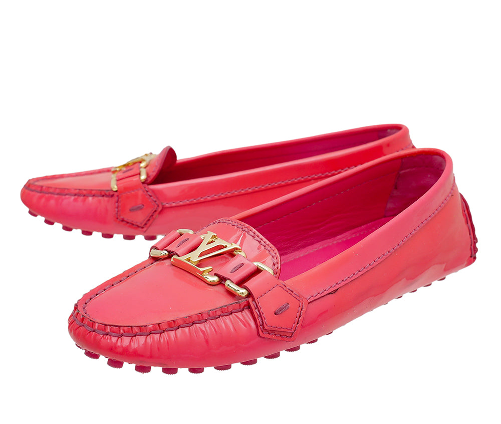 Louis Vuitton Pink Vernis Oxford Loafer 37